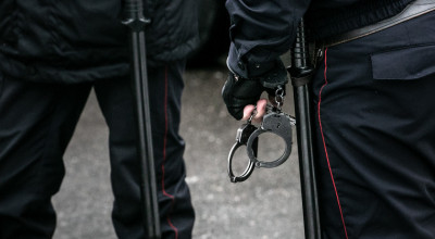 Челябинского полицейского подозревают в педофилии