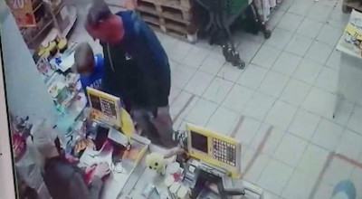 Опубликовано видео с места, где обнаружили тела двух школьниц в Кузбассе