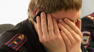 Жители ХМАО завалили полицию жалобами на педофилов