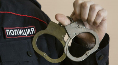 В Кемеровской области ранее судимый педофил изнасиловал двухлетнюю дочку новой знакомой