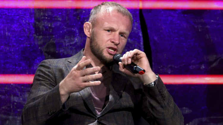 Сербский соперник российского бойца Шлеменко поймал педофила в Швейцарии