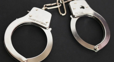 Мужчина изнасиловал 1,5-годовалую дочь своих друзей