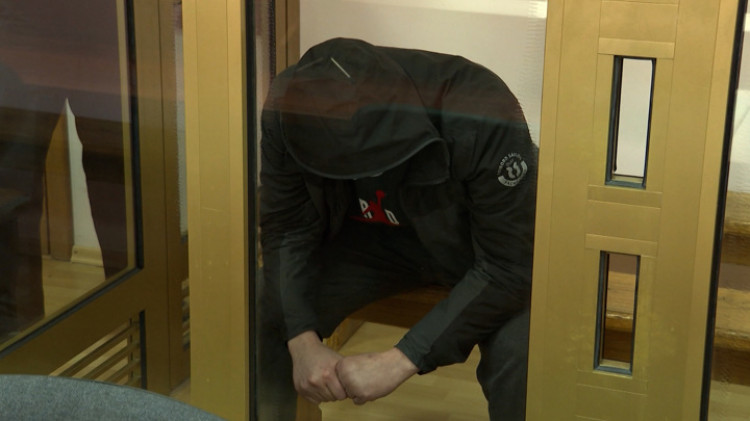 Госдума одобрила закон о пожизненном для педофилов-рецидивистов Госдума одобрила закон о пожизненном для педофилов-рецидивистов