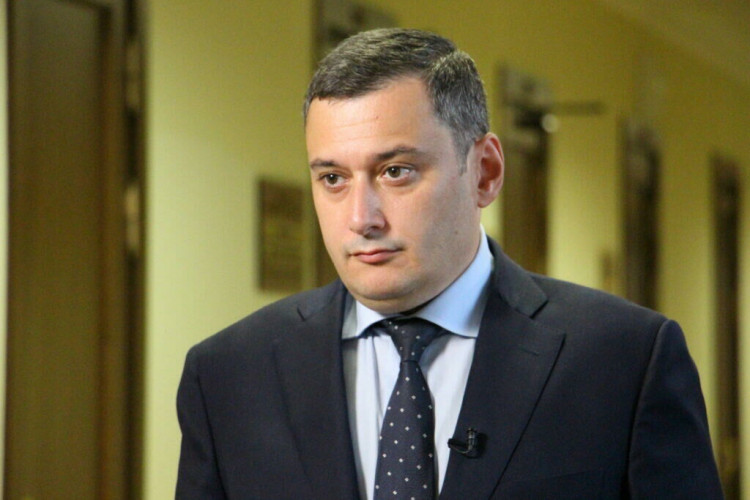 Хинштейн прокомментировал вопрос о смертной казни для педофилов