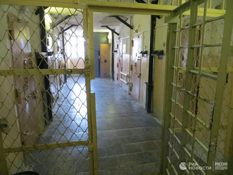 В Костроме призвали ускорить принятие закона о пожизненном сроке педофилам В Костроме призвали ускорить принятие закона о пожизненном сроке педофилам