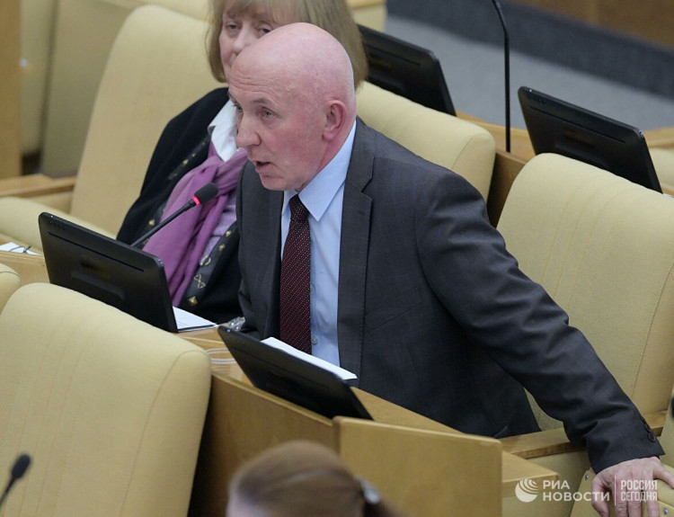 Депутат оценил идею расширить пределы обороны при защите дома Депутат оценил идею расширить пределы обороны при защите дома