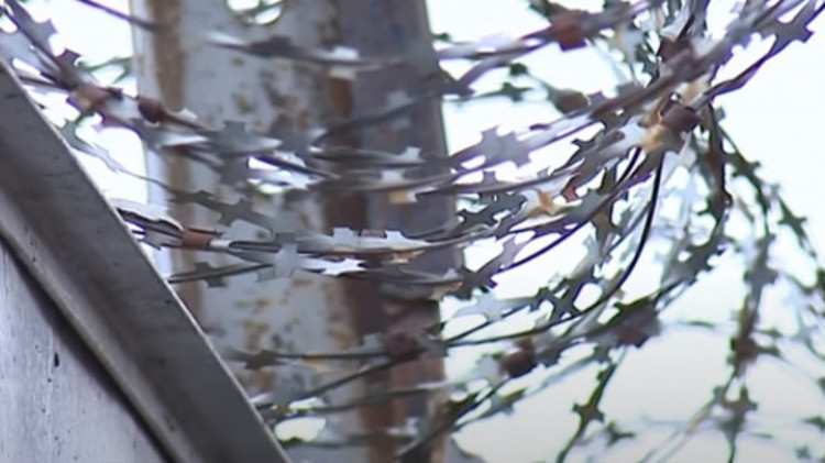 Подсадивший детей на наркотики педофил приговорен к 11 годам колонии Подсадивший детей на наркотики педофил приговорен к 11 годам колонии