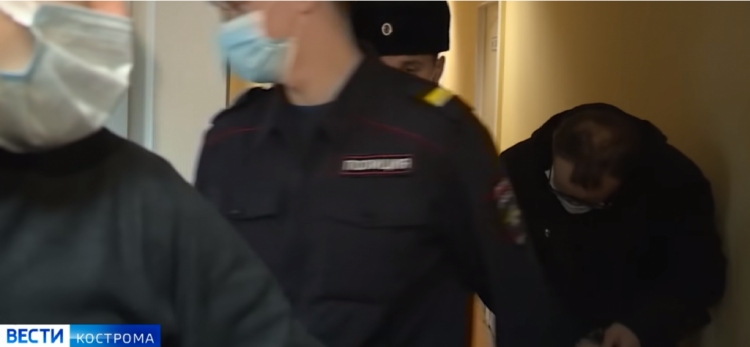 Педофилов из Костромы, убивших пятилетнюю девочку, привезли в Москву на психиатрическую экспертизу