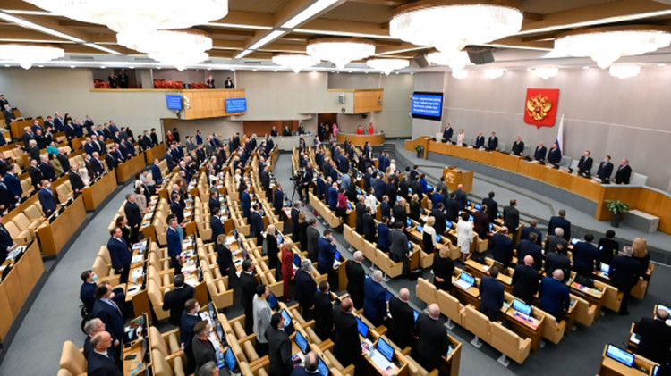 Госдума приняла закон об ужесточении наказания за укрывательство педофилов в основном чтении