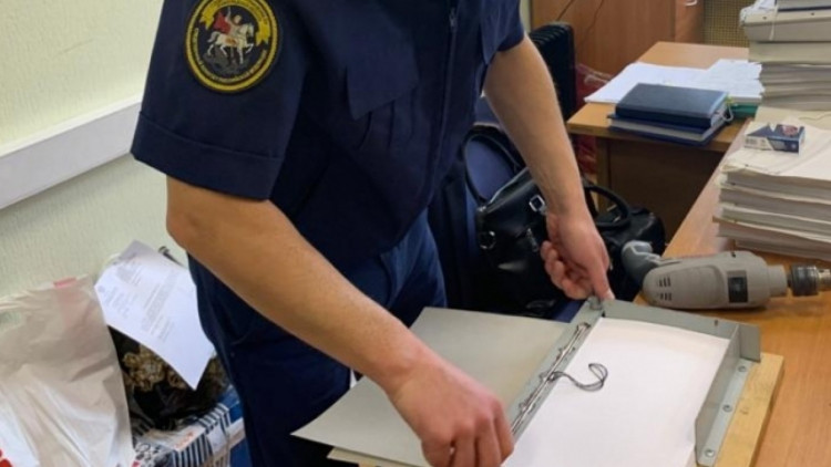 В Сети появились кадры допроса педофила из Домодедово