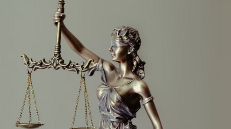 Суд начал рассматривать дело педофилов, убивших девочку в Костроме Суд начал рассматривать дело педофилов, убивших девочку в Костроме