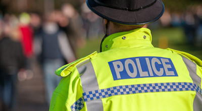 В Великобритании педофилы избежали тюрьмы после извинений