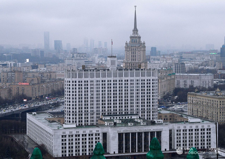 Правительство поддержало законопроект о пожизненном сроке за педофилию