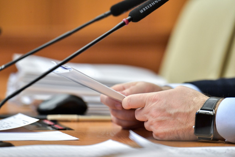 Комитет Госдумы поддержал введение пожизненного срока для ранее судимых педофилов