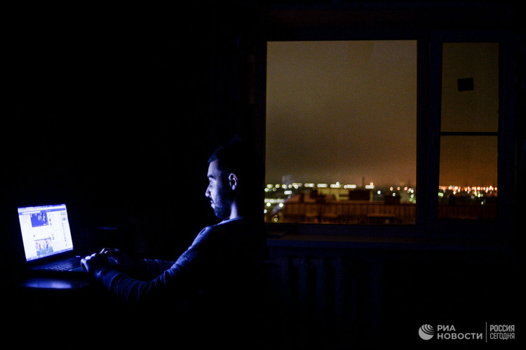 СМИ: в России хотят ограничить просмотр фильмов с сексуальными отклонениями