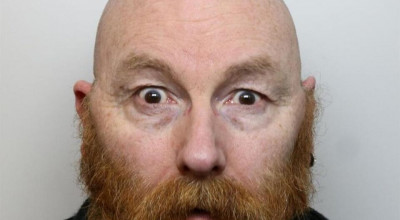 Жаловавшийся на соседа-педофила британец сам им оказался