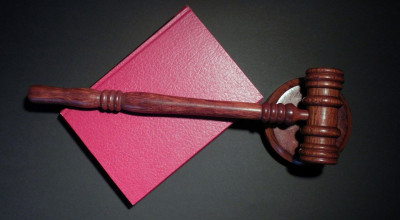 В Татарстане доцент КФУ получил 2,5 года колонии за интимную связь со школьницей