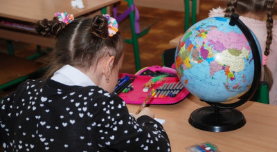 В Петербурге задержали главу крупной фирмы за домогательства 11-летней девочки