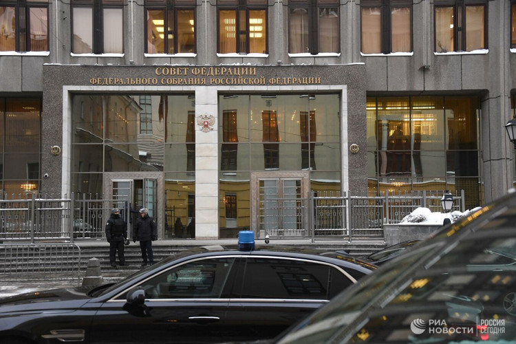 Совфед одобрил закон о пожизненном лишении свободы для педофилов Совфед одобрил закон о пожизненном лишении свободы для педофилов