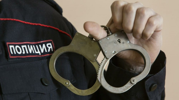 В Кемеровской области ранее судимый педофил изнасиловал двухлетнюю дочку новой знакомой
