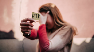 Кузбассовец-педофил попал на 20 лет в колонию за изнасилования падчерицы