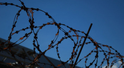 Омич получил 13 лет колонии за мастурбацию перед детьми