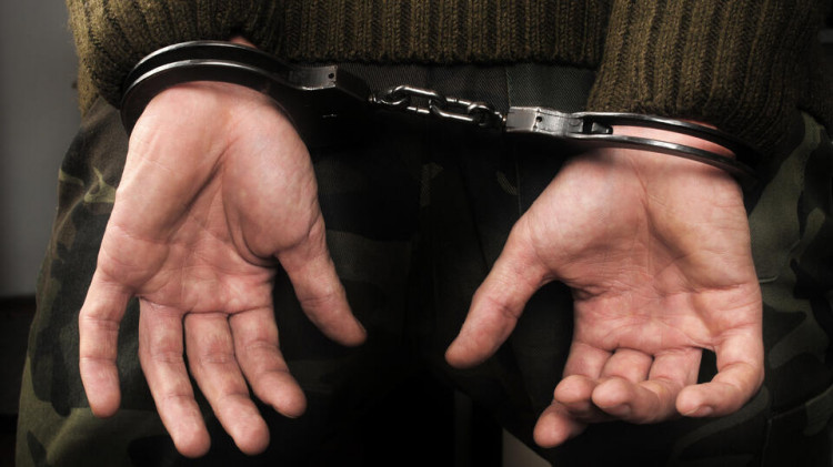 Педофил пытался совратить девочку в машине в Москве