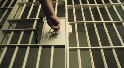 Калининградец «со связями» арестован за разврат несовершеннолетних